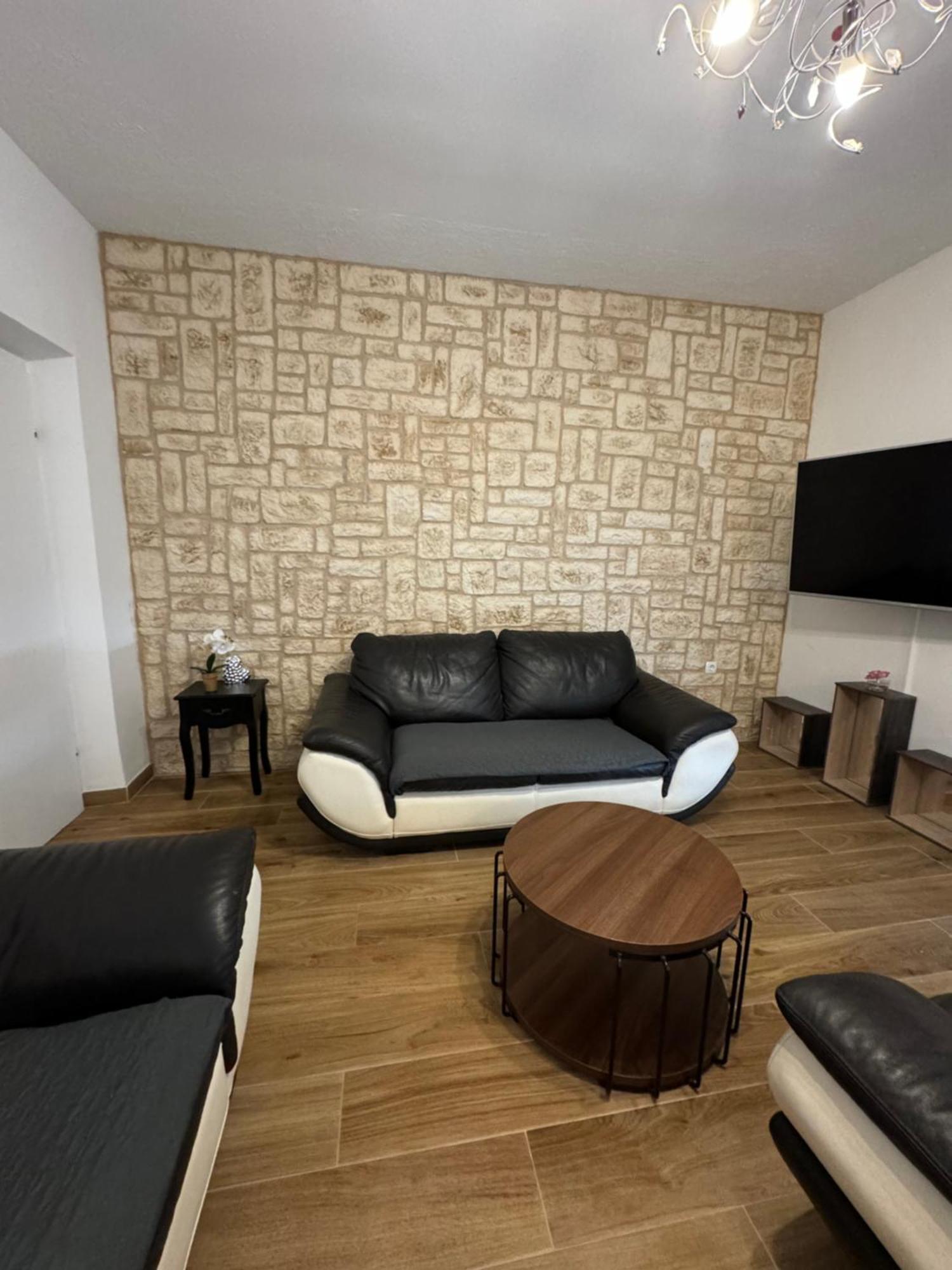 Residence Biocic Donji Okrug  Zimmer foto