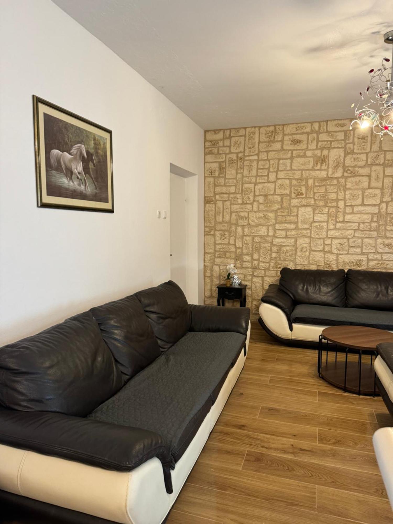 Residence Biocic Donji Okrug  Zimmer foto